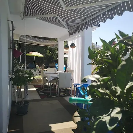 Appartement Amazing In *